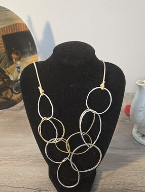 Women’s Two-Tone Linked Circles Necklace - Gold & Silver
